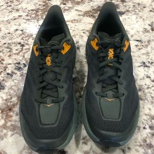 Hoka One One Speedgoat 5 Duffel Bag Thyme Trail Shoes 1123157-DDBTH Vibram Soles